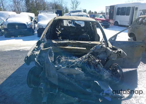 2019 Jeep Compass Latitude 4X4 z USA, uszkodzony, nr VIN 3C4NJDBB3KT760907